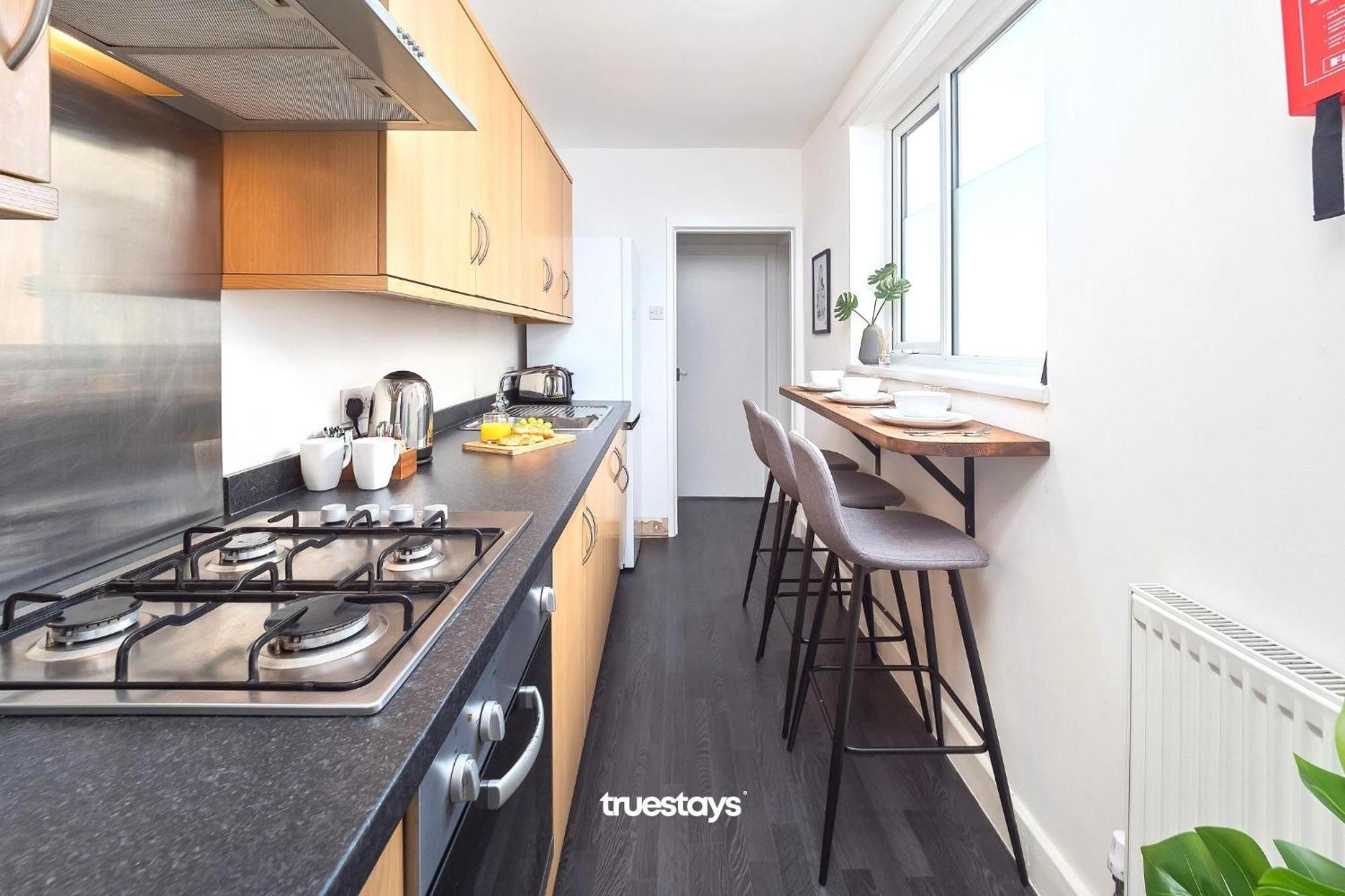 Penkhull House By Truestays - 4 Bedroom House In Stoke-On-Trent Exteriér fotografie