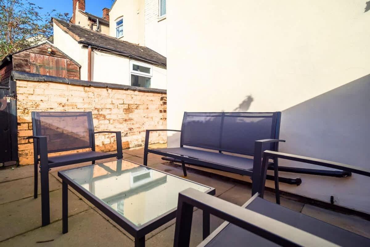 Penkhull House By Truestays - 4 Bedroom House In Stoke-On-Trent Exteriér fotografie