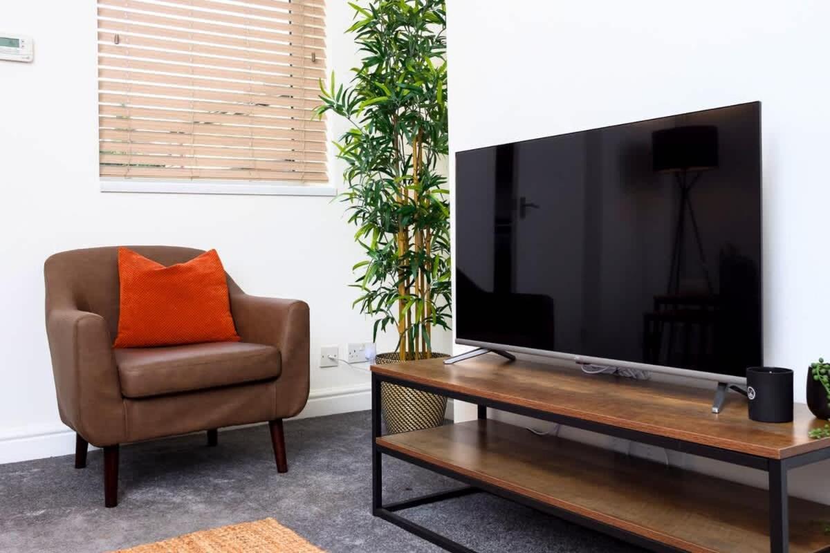 Penkhull House By Truestays - 4 Bedroom House In Stoke-On-Trent Exteriér fotografie